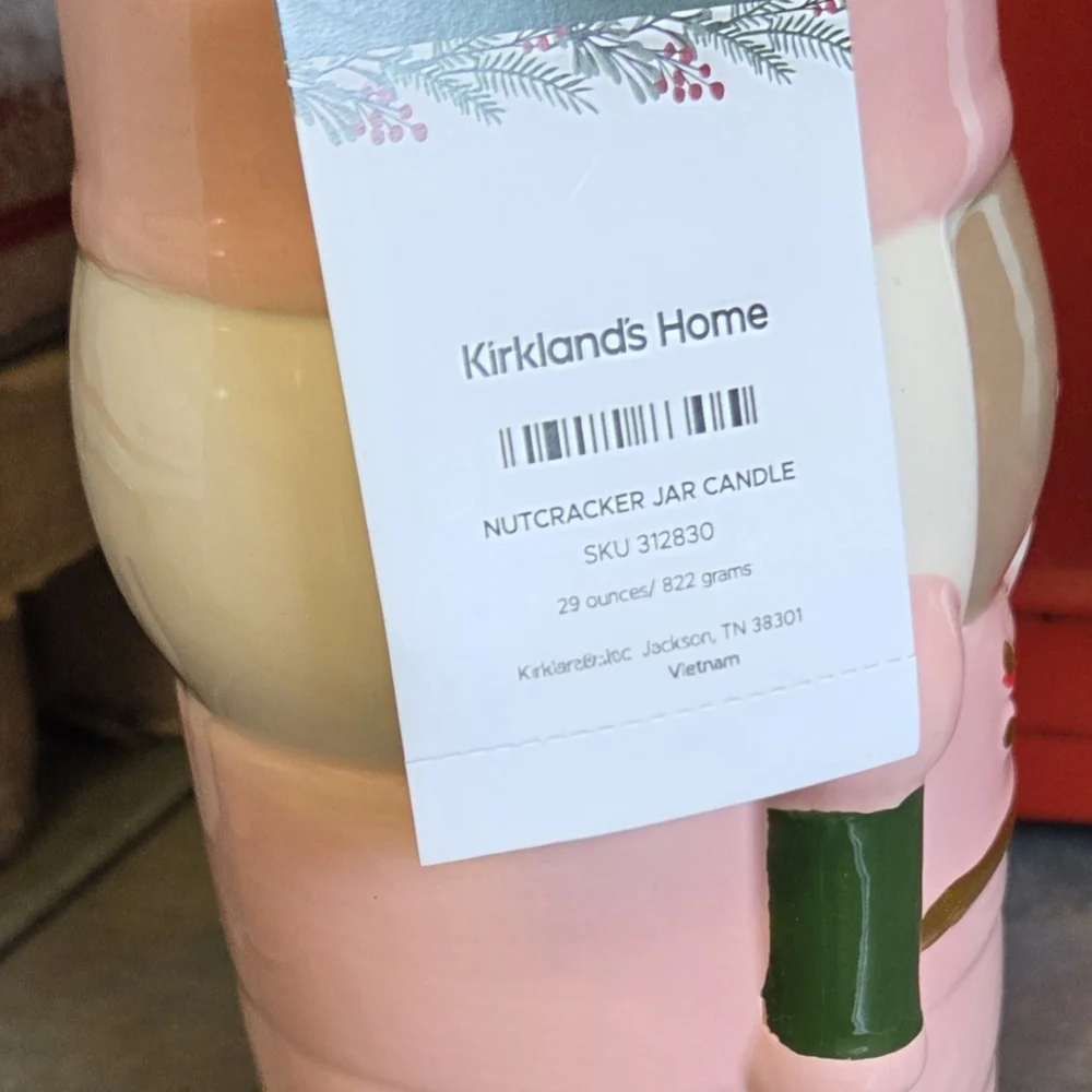🔺️🆕️🔺️Kirklands Set Of Two, Nutcracker Candles.